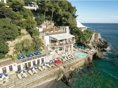 Marina di Bardi restaurant & beach club